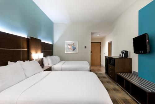 holiday inn express and suites grenada by ihg