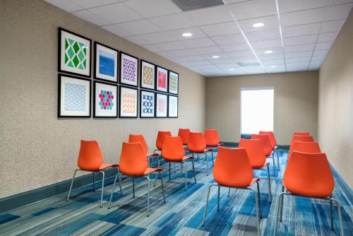 holiday inn express and suites grenada by ihg