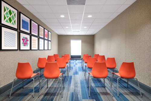 holiday inn express and suites grenada by ihg