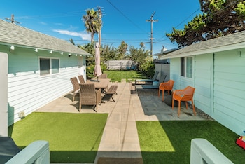 pacific bungalow