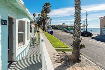 pacific bungalow