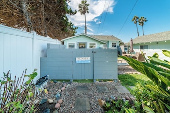 pacific bungalow