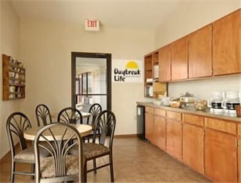 Sunset Inn Clarksville,Johnson>>Clarksville,3 star