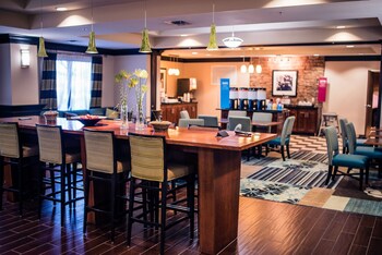 hampton inn monticello