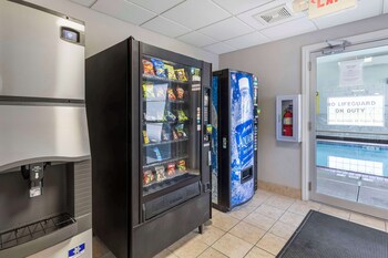 best western plus midamerica hotel