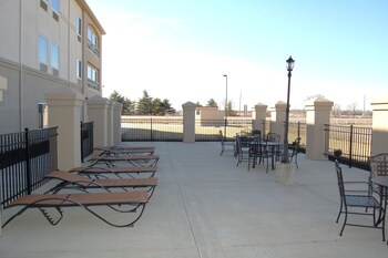 best western plus midamerica hotel