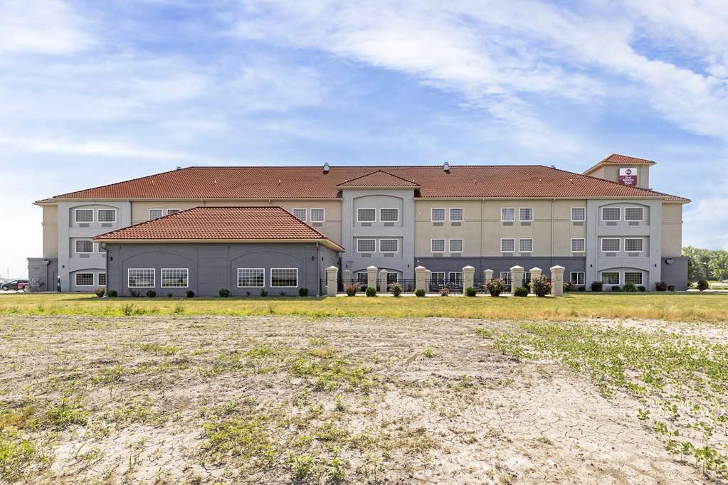 best western plus midamerica hotel