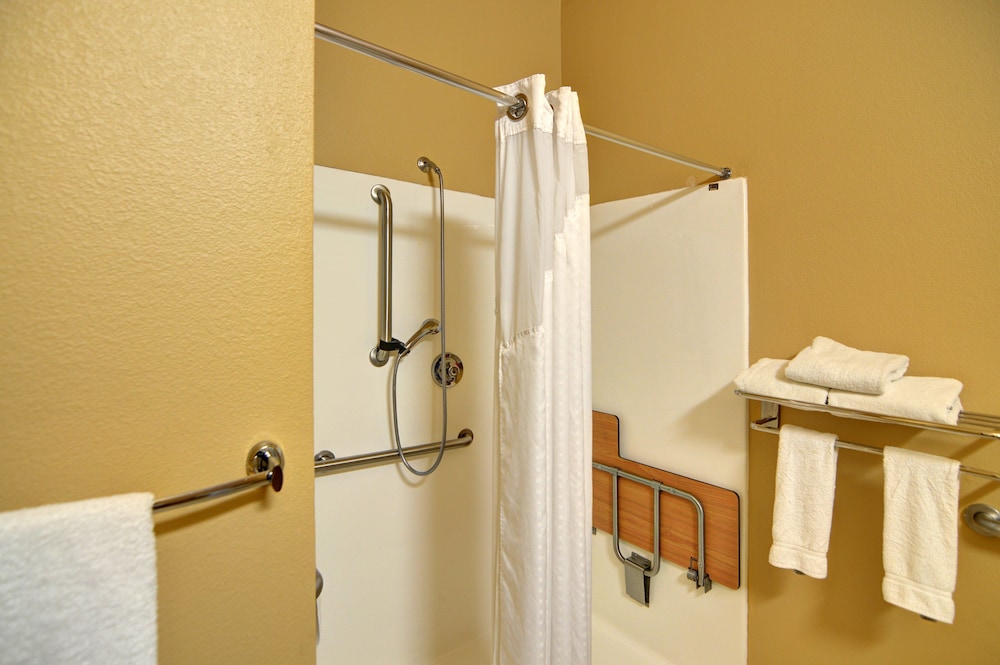 holiday inn express and suites altus by ihg