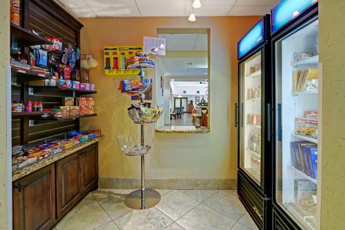 hampton inn suites altus