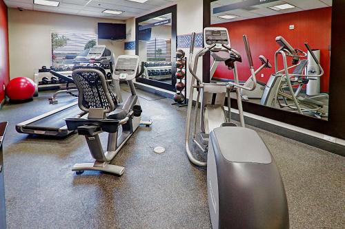 hampton inn suites altus
