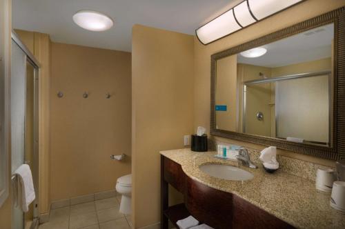 hampton inn suites altus