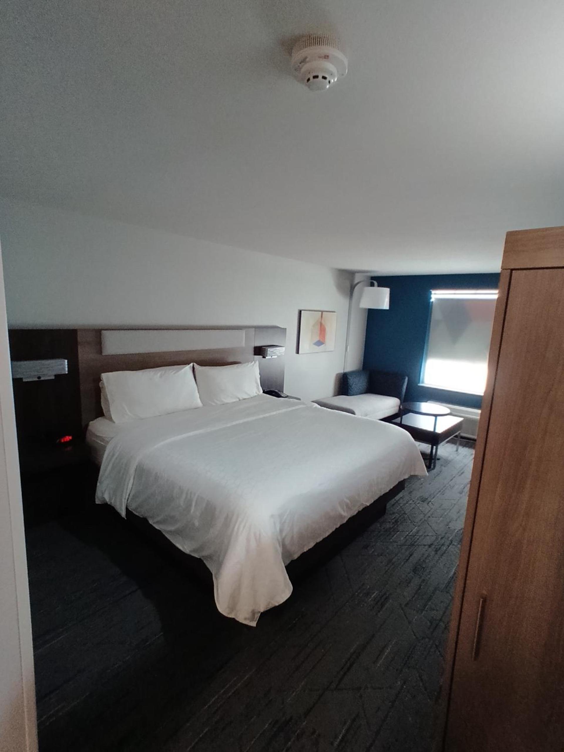 holiday inn express jourdanton pleasanton by ihg
