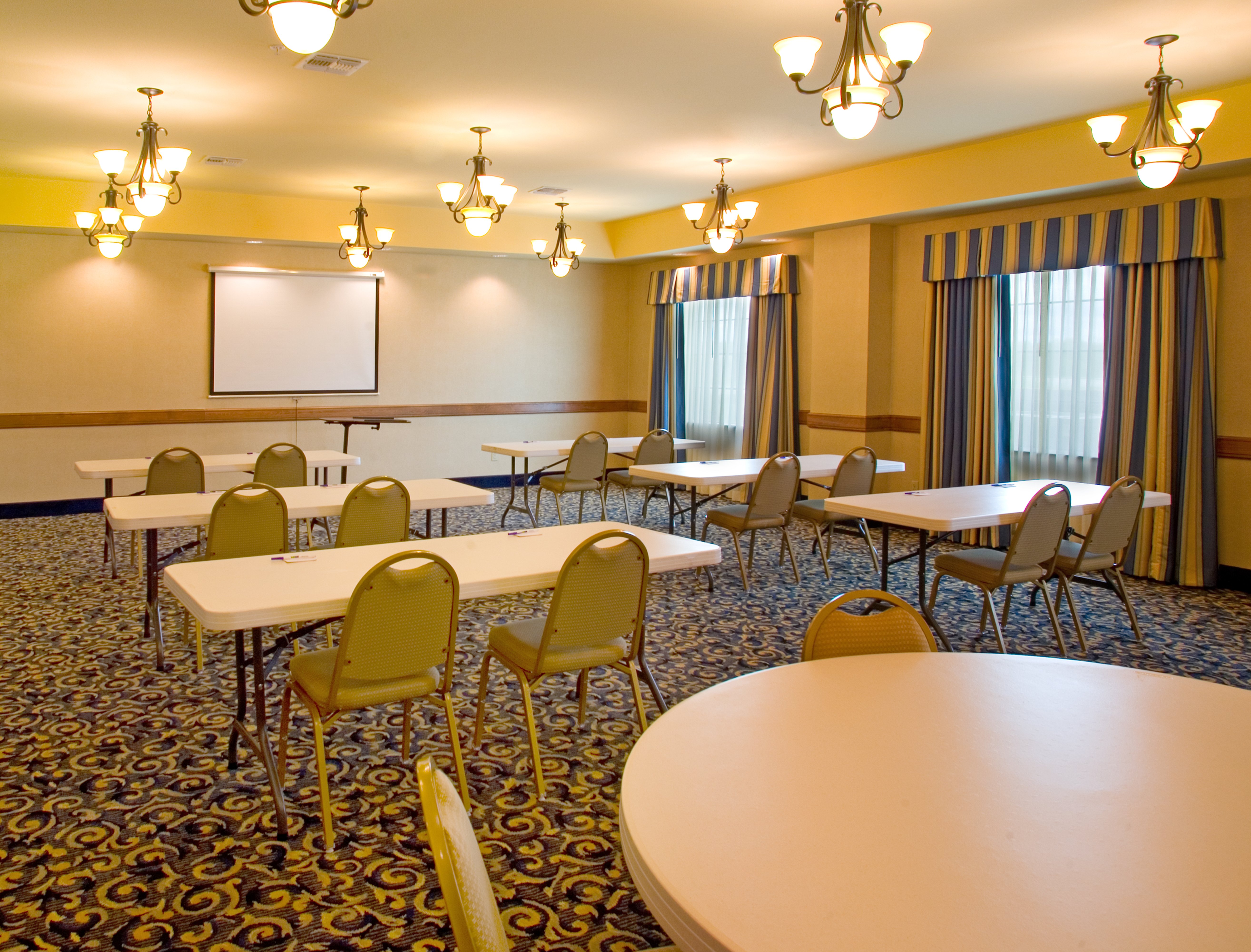 holiday inn express jourdanton pleasanton by ihg