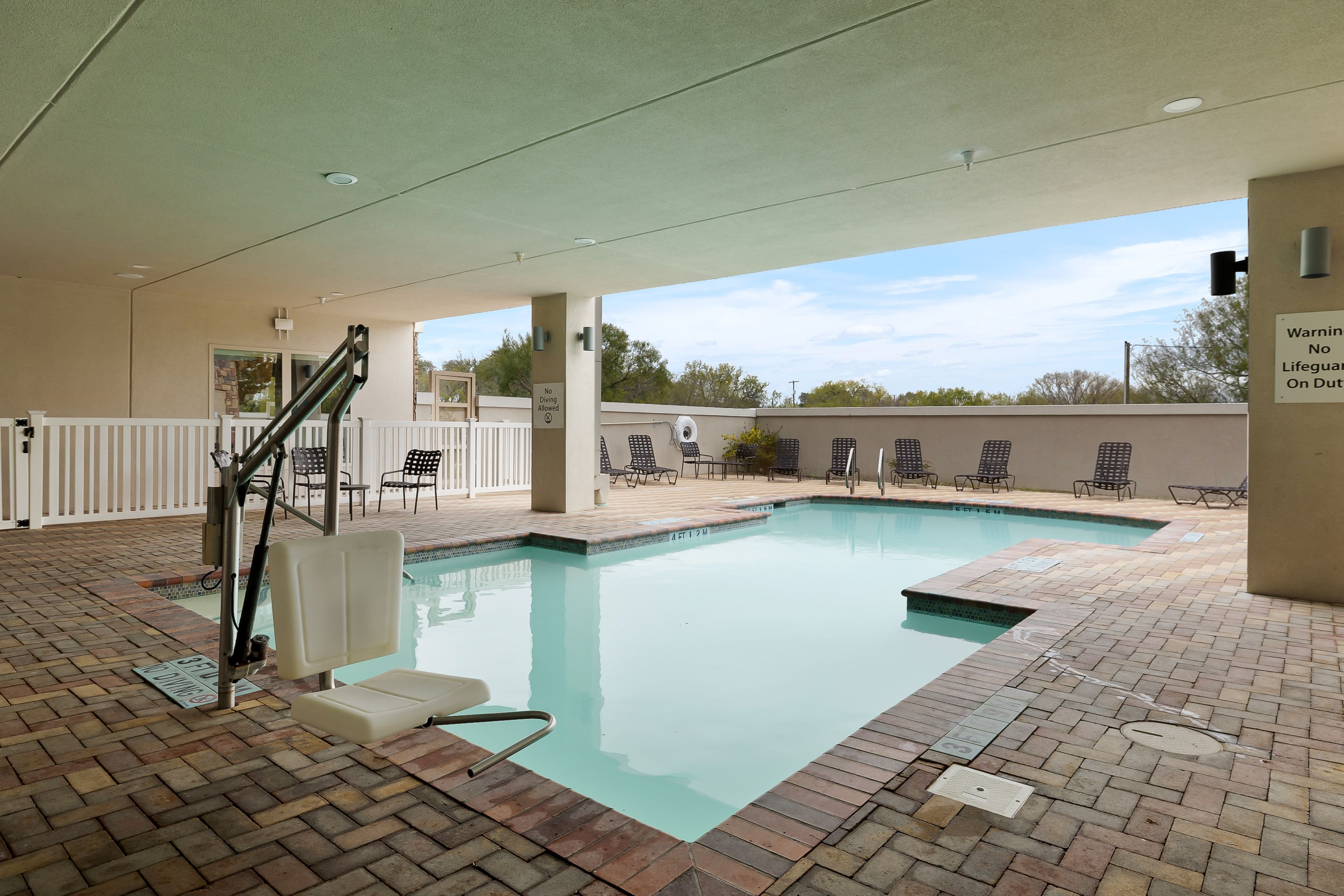 holiday inn express and suites george west by ihg