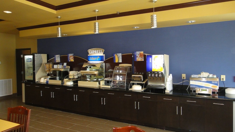 holiday inn express and suites george west by ihg