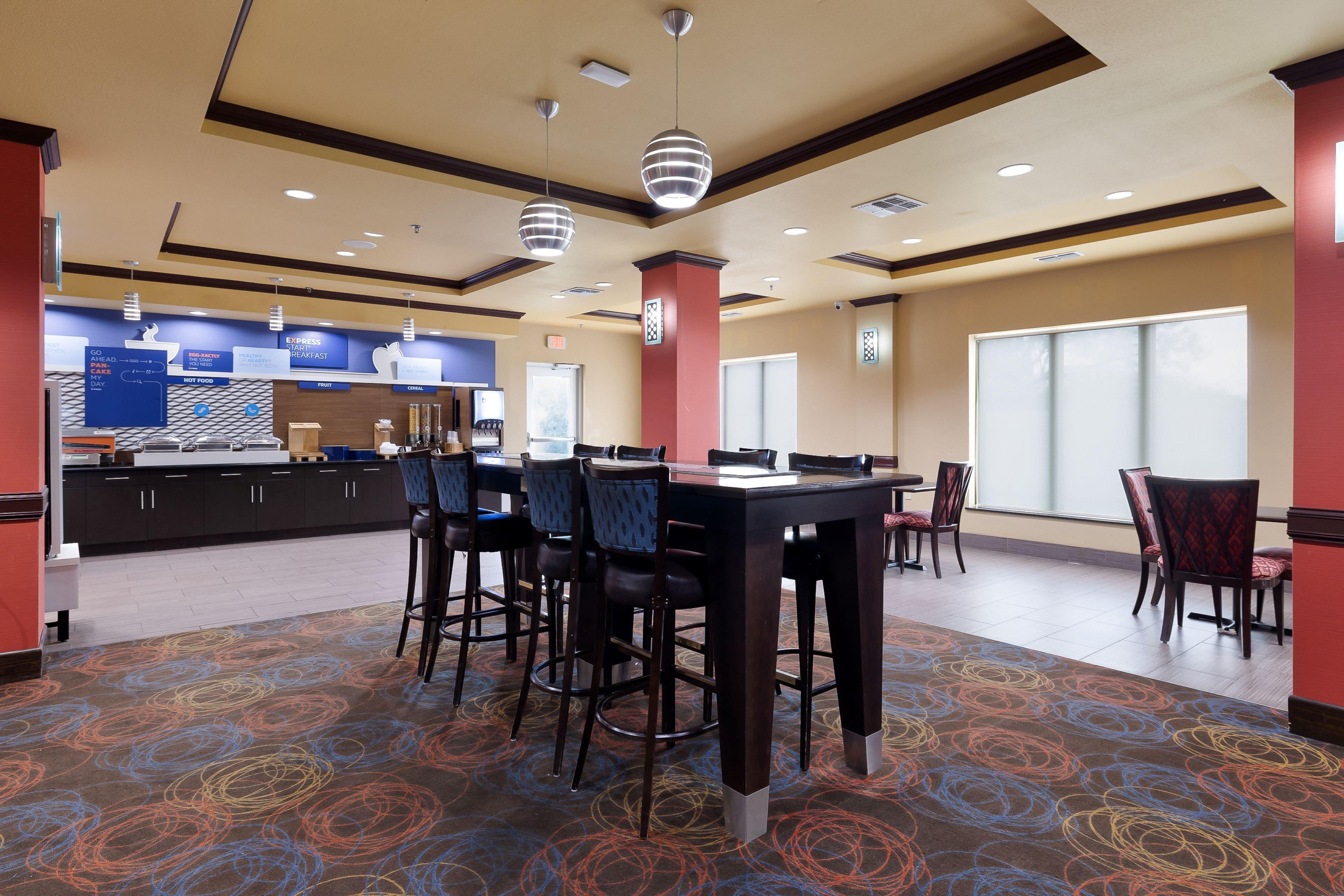 holiday inn express and suites george west by ihg