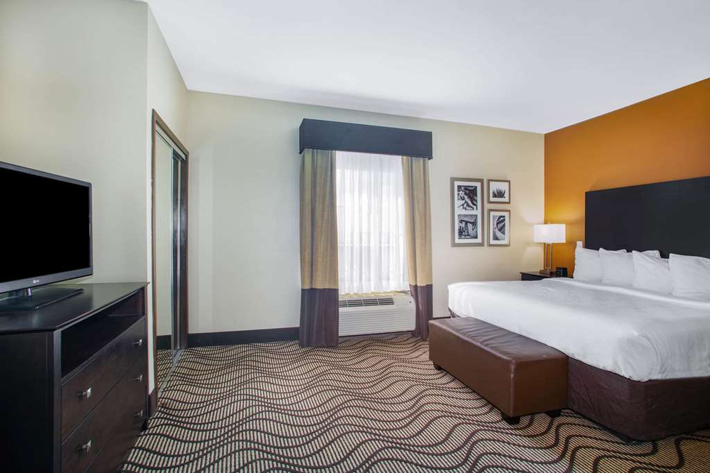 la quinta inn and suites by wyndham beeville