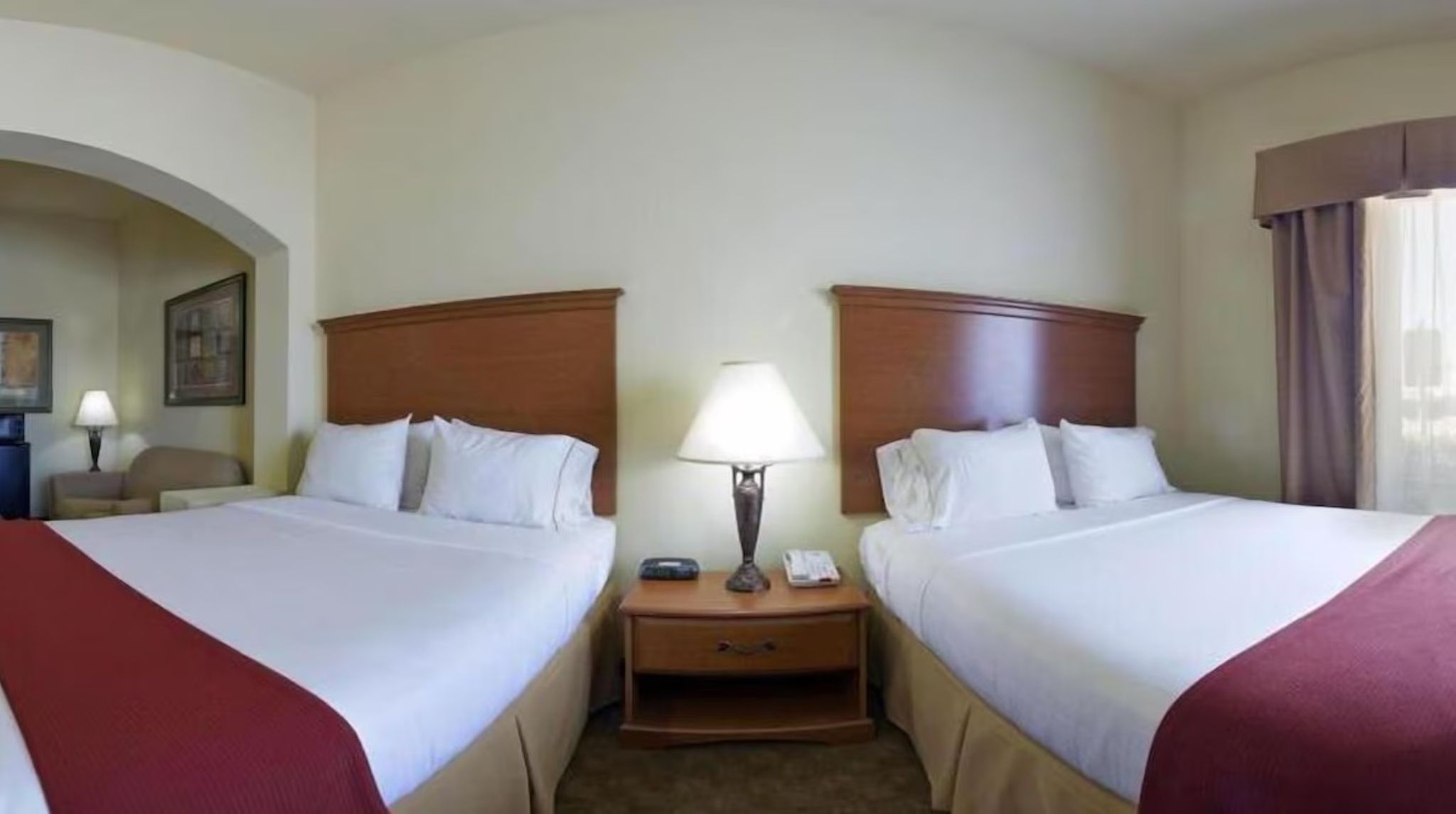 holiday inn express and suites zapata by ihg