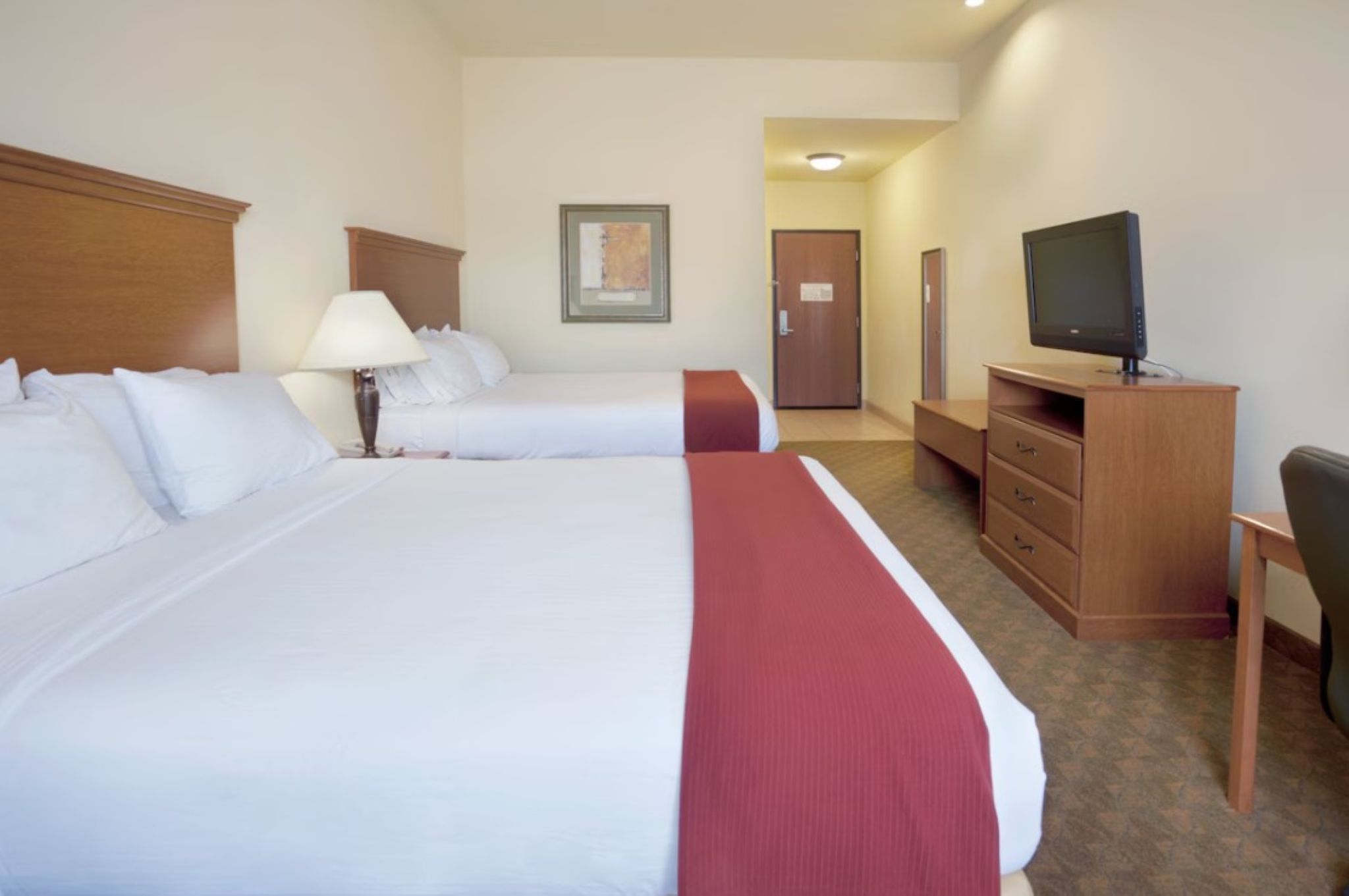 holiday inn express and suites zapata by ihg