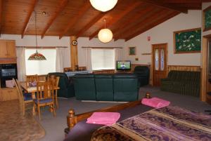 aaa granary accommodation
