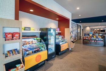 tru by hilton north little rock