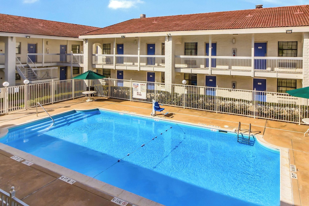 la quinta inn baytown west