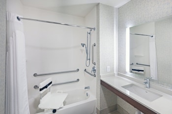 Holiday Inn Express Suites Jasper By Ihg,Oak Hill>>Jasper,3 star