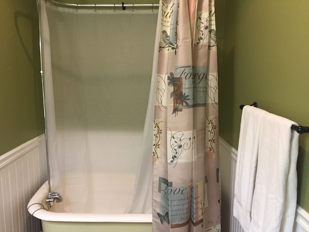 white oak manor bed and breakfast