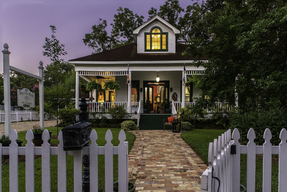 white oak manor bed and breakfast