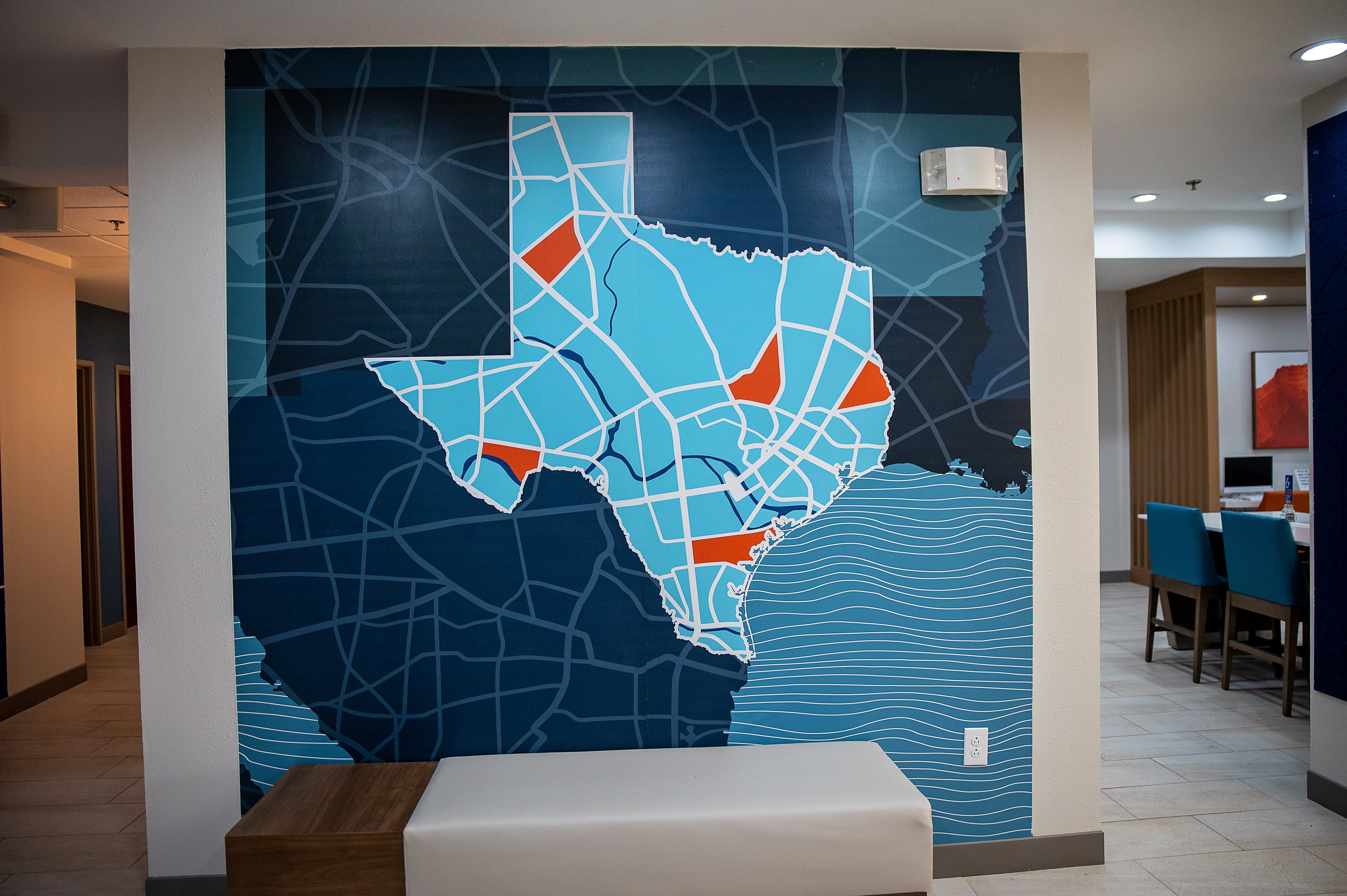 holiday inn express and suites center by ihg