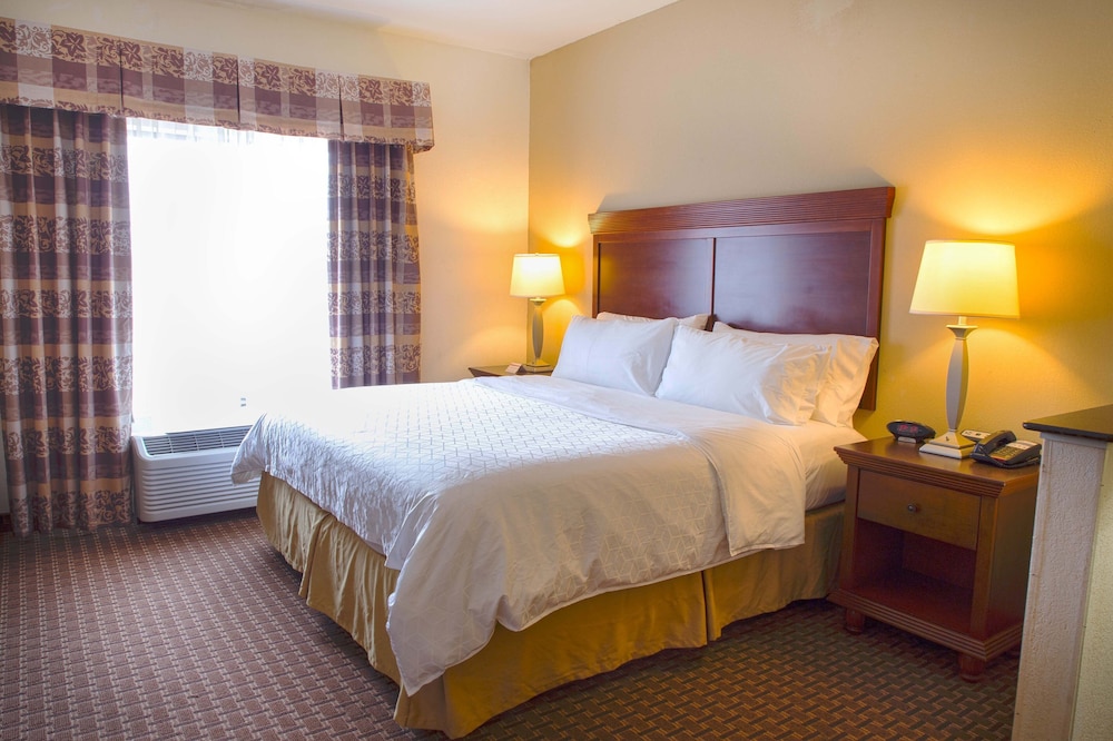 holiday inn express and suites center by ihg