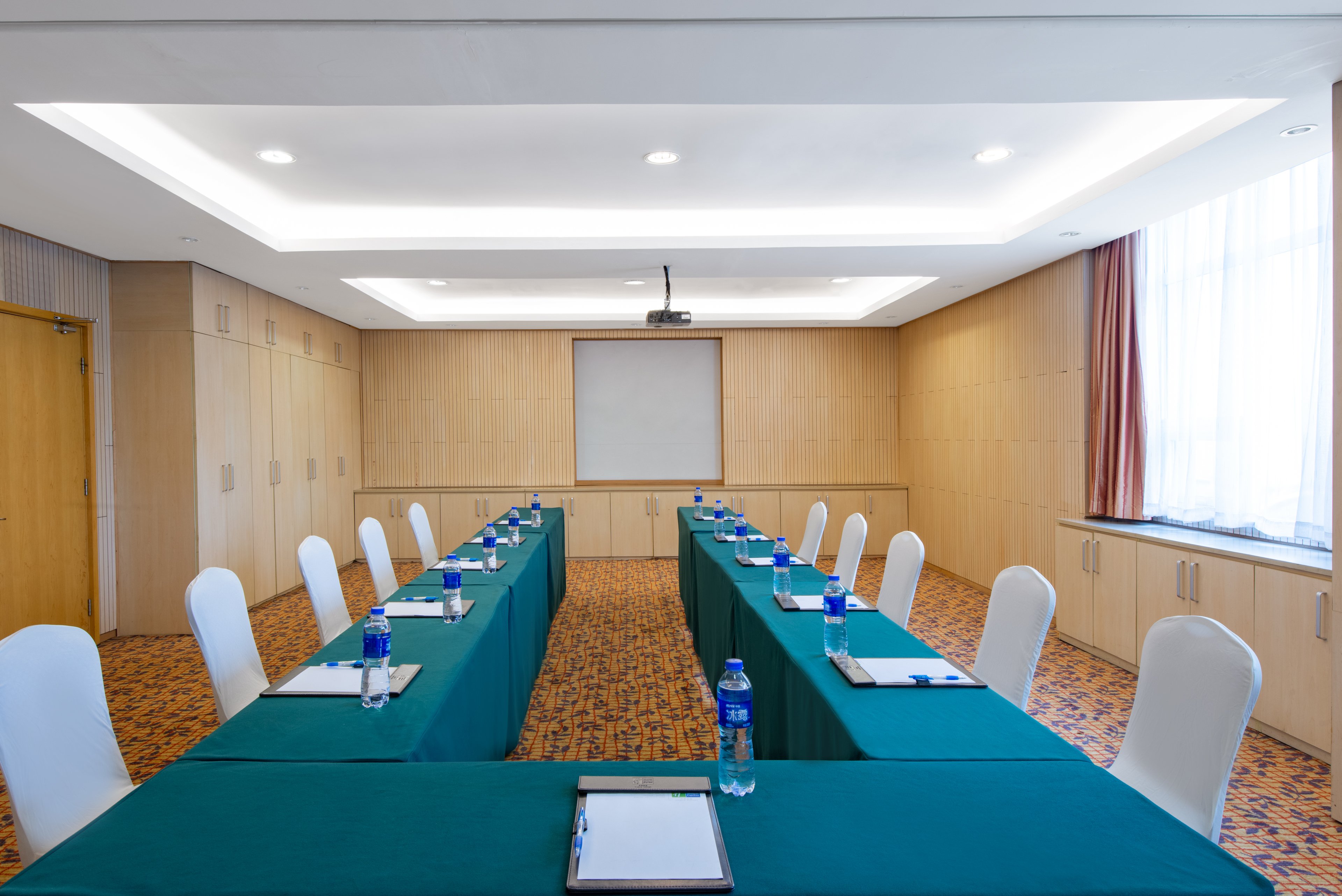 holiday inn express airport tianjin by ihg