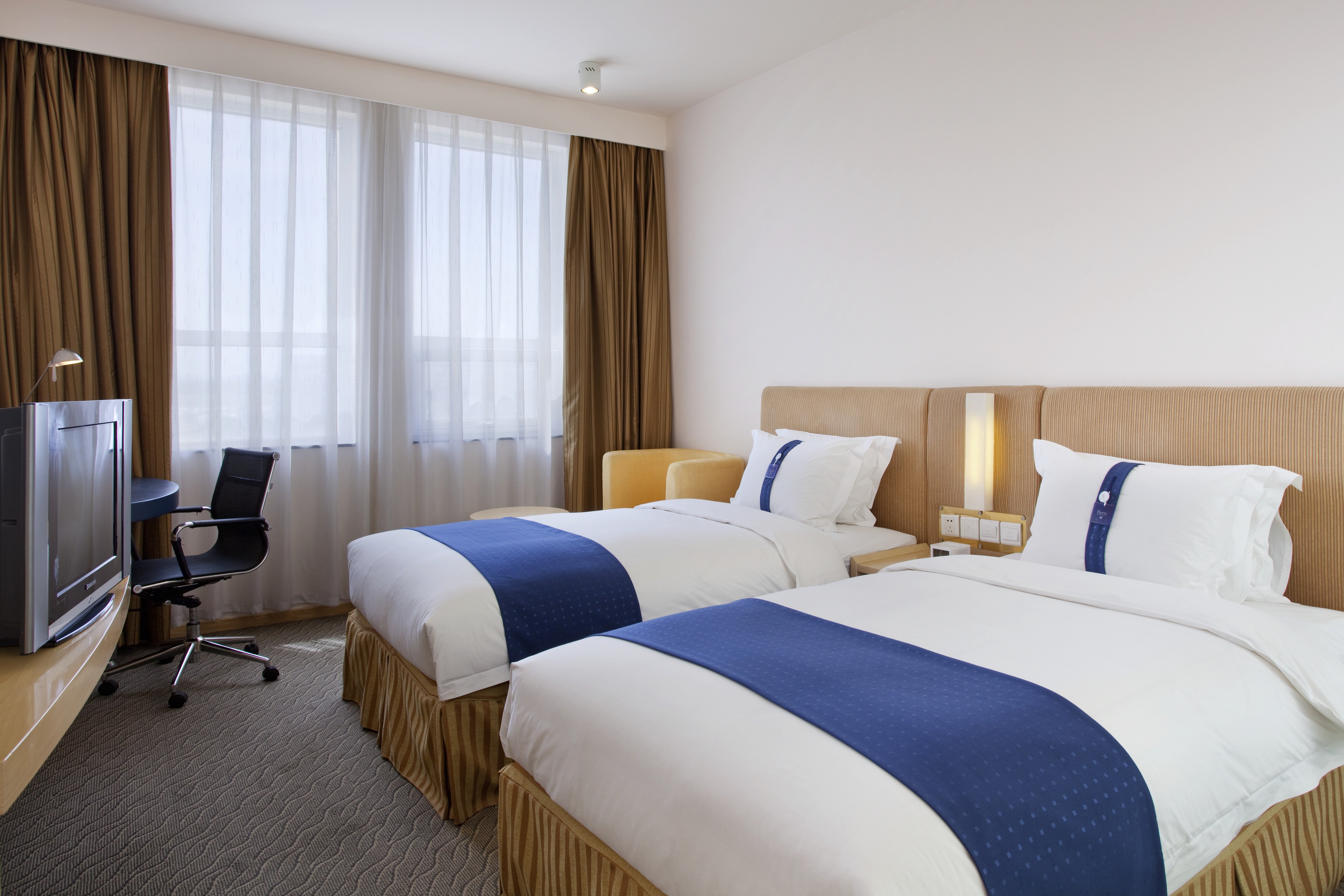 holiday inn express airport tianjin by ihg