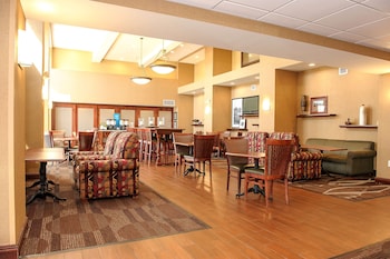 Hampton Inn & Suites Brookings,De Smet>>Brookings,3 star