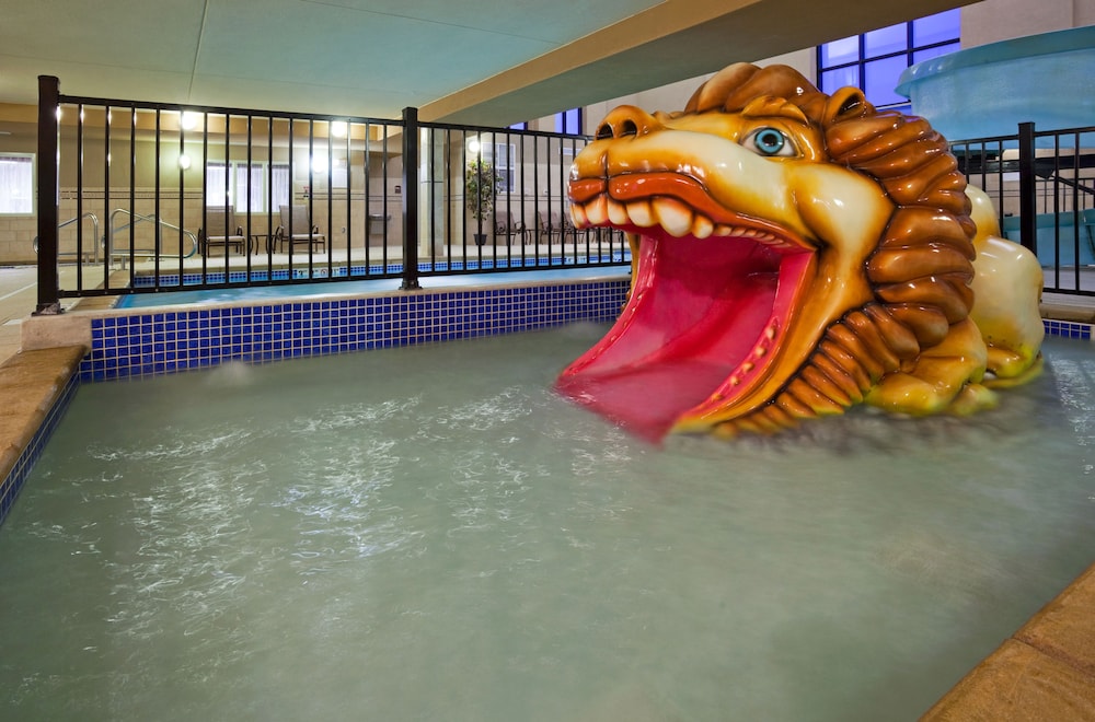 holiday inn express mitchell by ihg