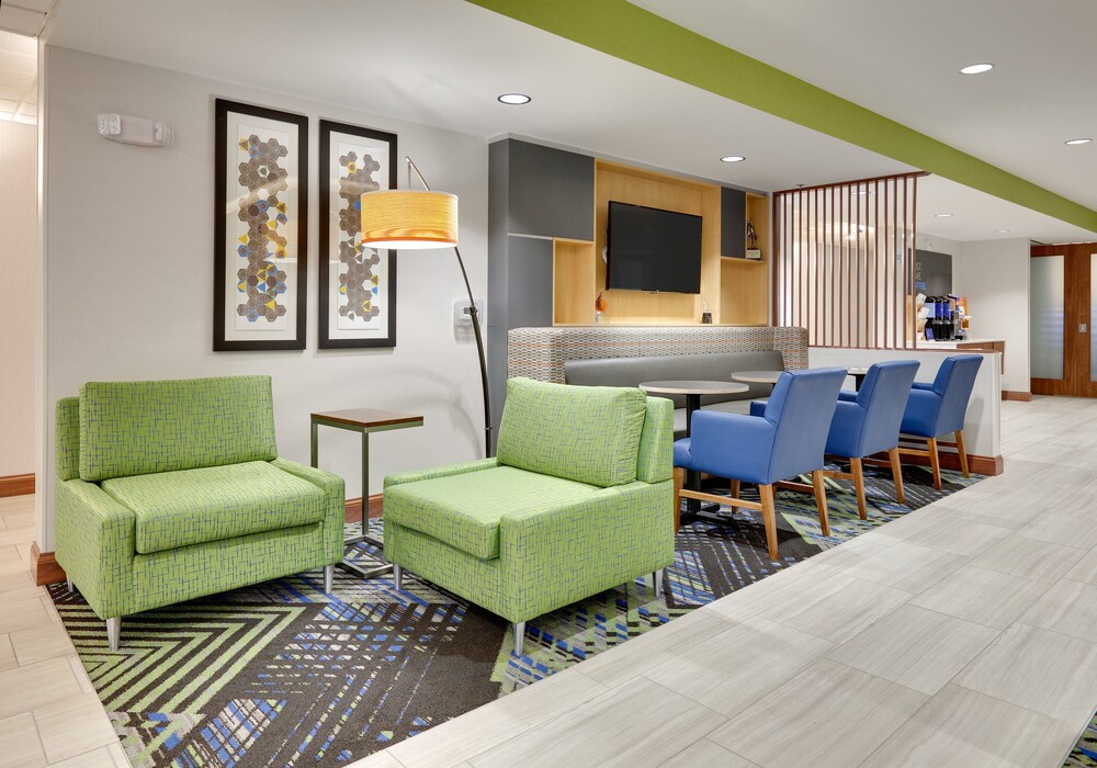 holiday inn express mitchell by ihg