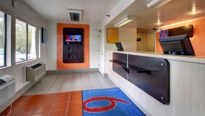 motel 6 des moines ia north