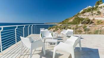 perla del golfo resort