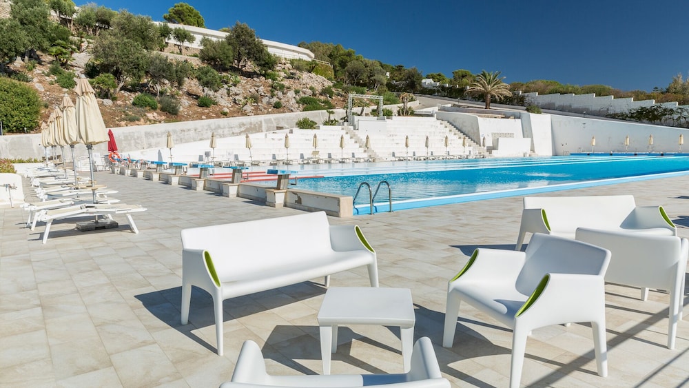 perla del golfo resort