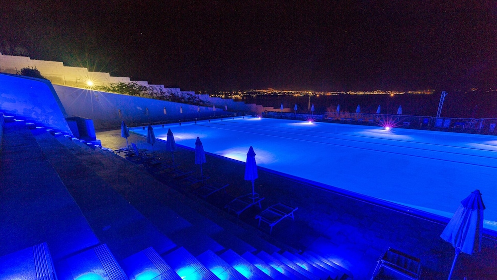 perla del golfo resort