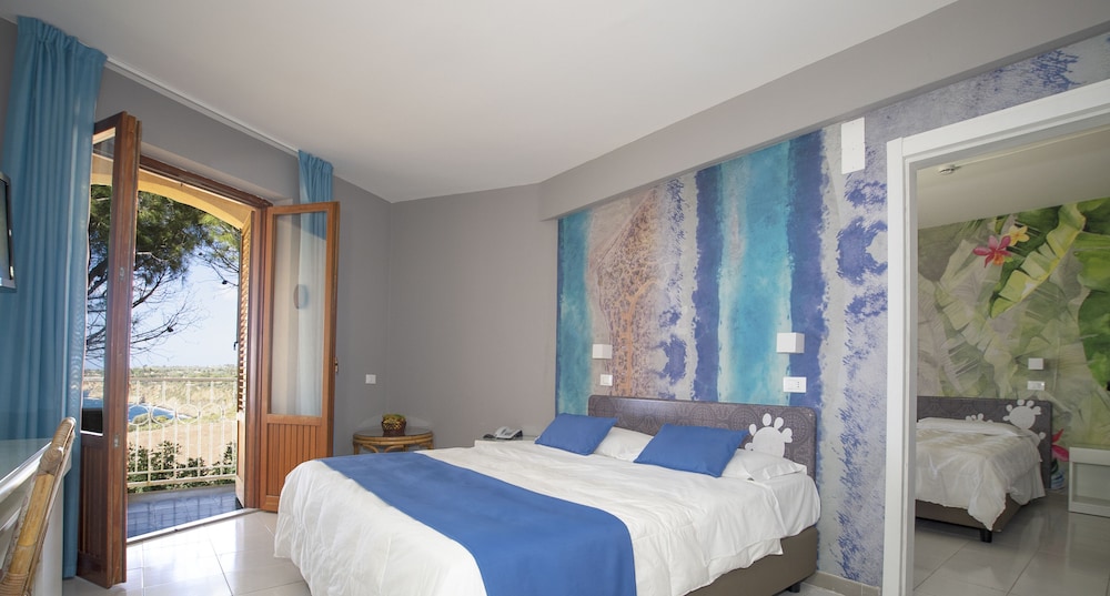 perla del golfo resort