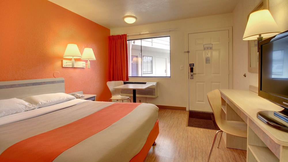 motel 6 elizabethtown ky