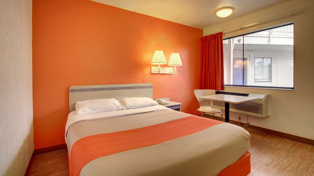 motel 6 elizabethtown ky