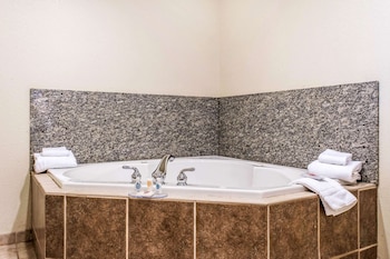 comfort inn and suites sheridan