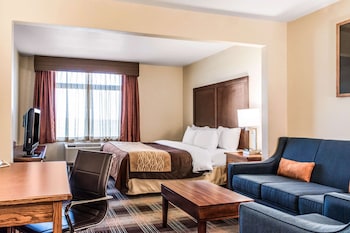 comfort inn and suites sheridan