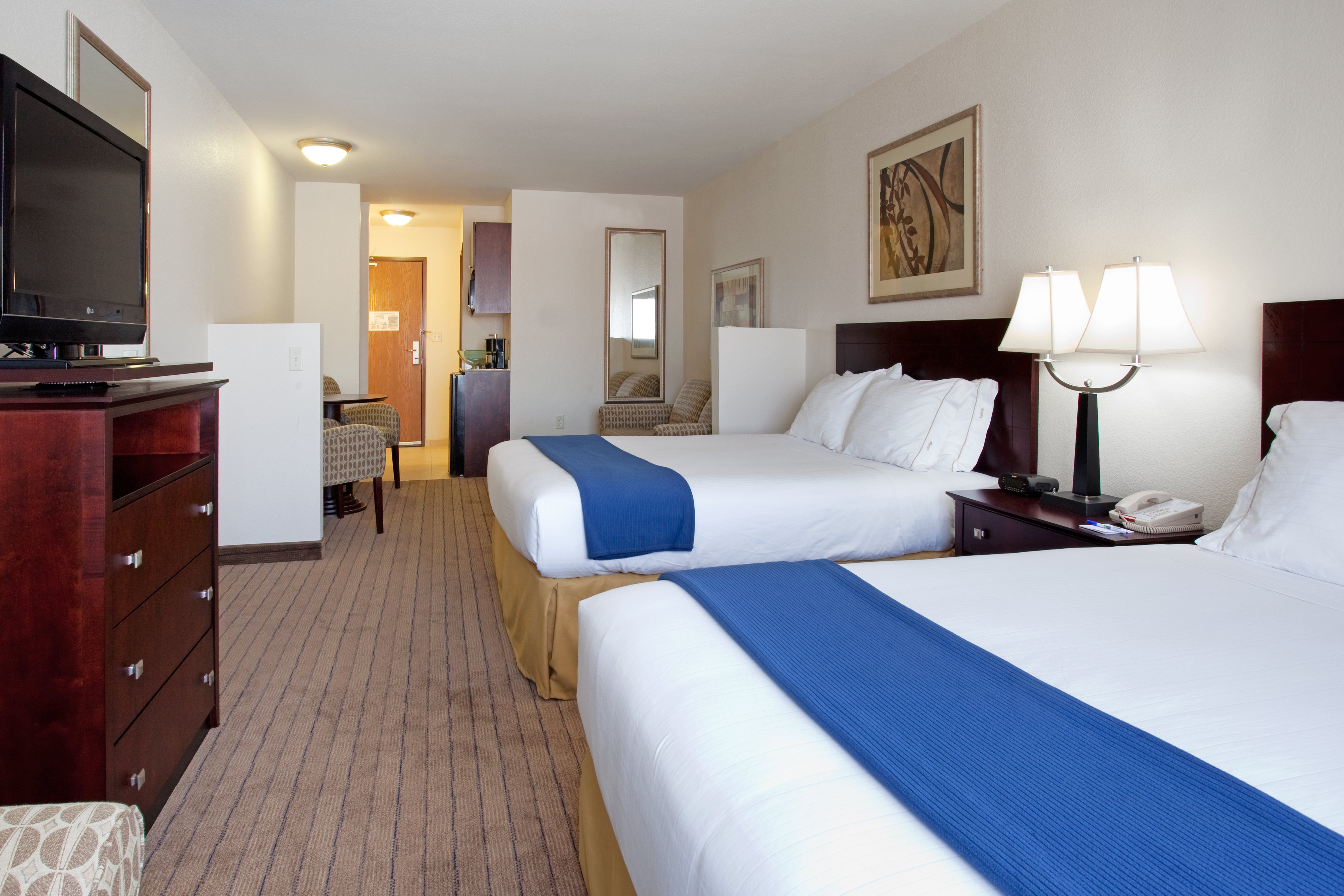 holiday inn express and suites buffalo by ihg