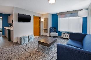 holiday inn express and suites buffalo by ihg