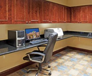 holiday inn express and suites buffalo by ihg