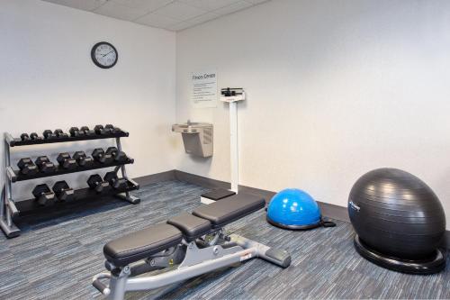 holiday inn express and suites buffalo by ihg