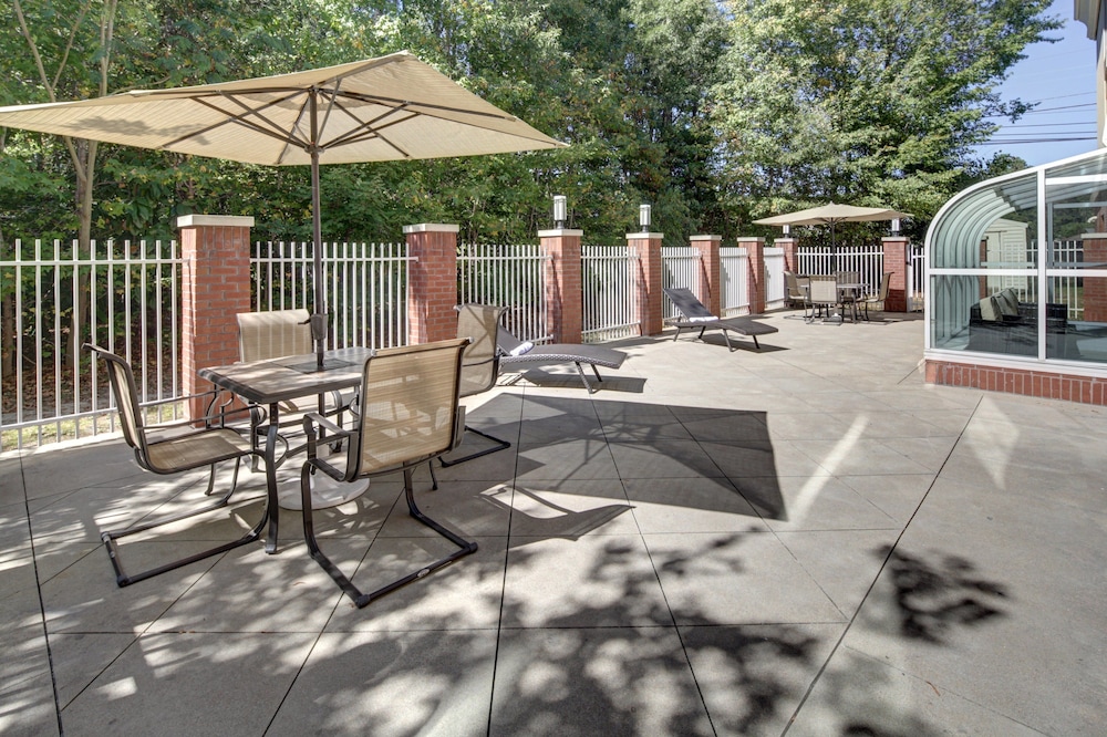 holiday inn express hotel and suites emporia by ihg